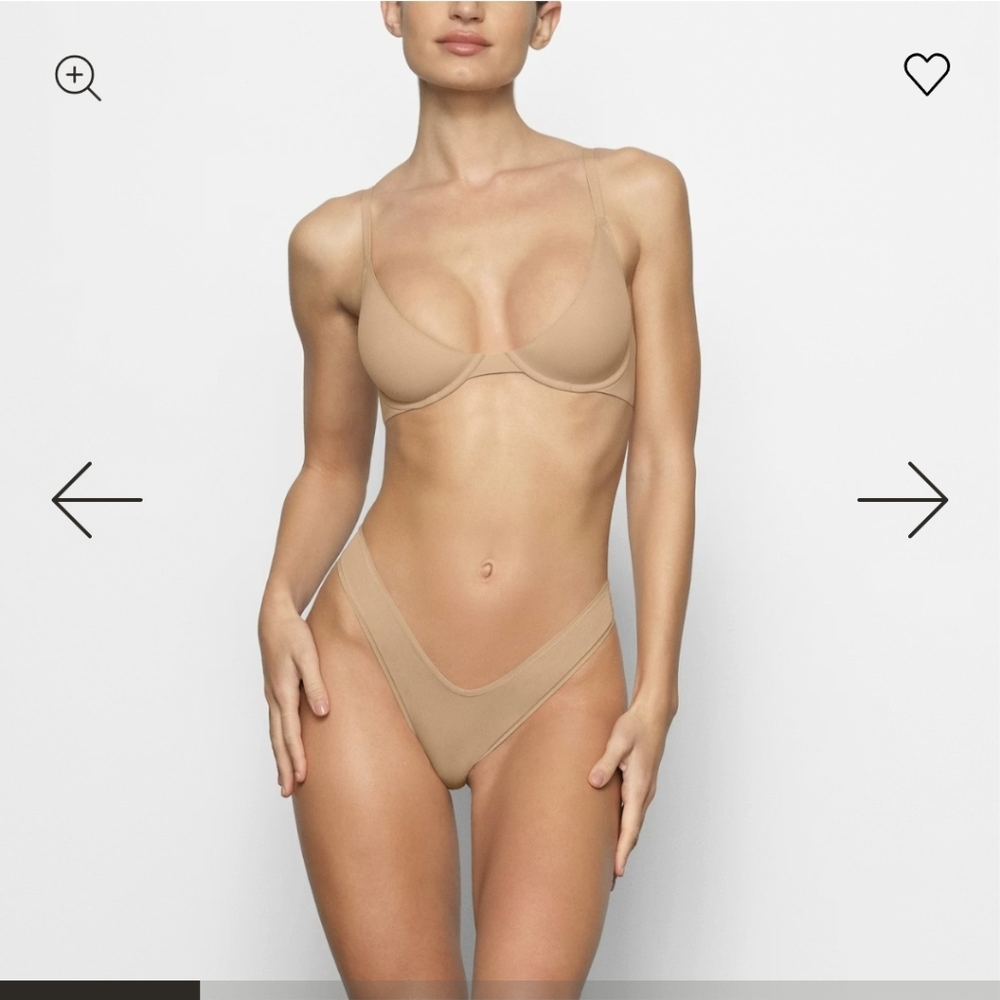 NWT SKIMS Fits Everybody Scoop Plunge Bra in Ocher